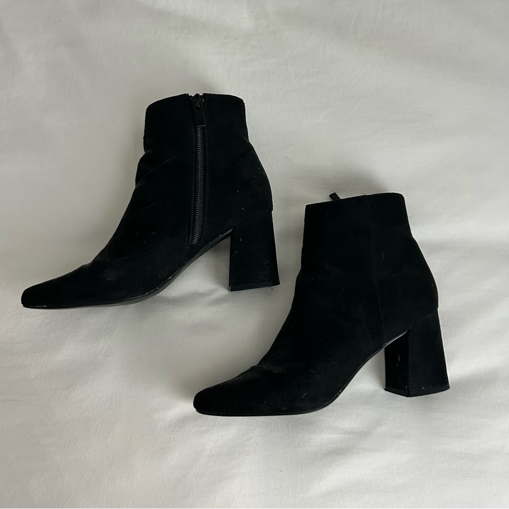 Forever 21 suede heeled boots